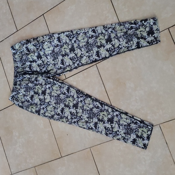 Lululemon Jet Crop Slim Luxtreme joggers size 6 - Picture 7 of 12